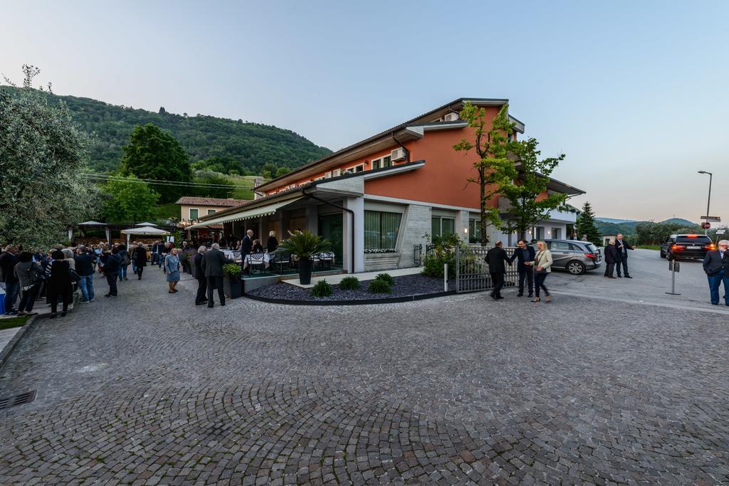 Hotel Ristorante La Rosina 마로스티카 외부 사진