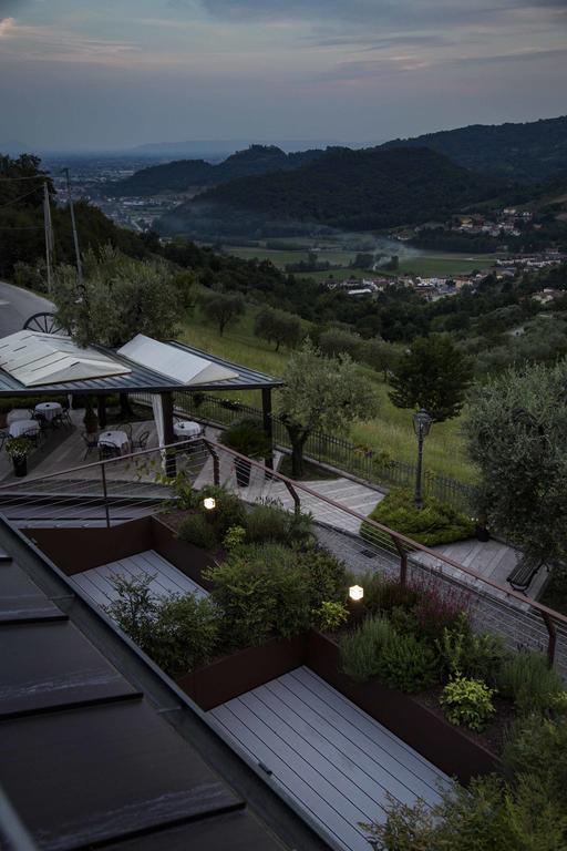 Hotel Ristorante La Rosina 마로스티카 객실 사진